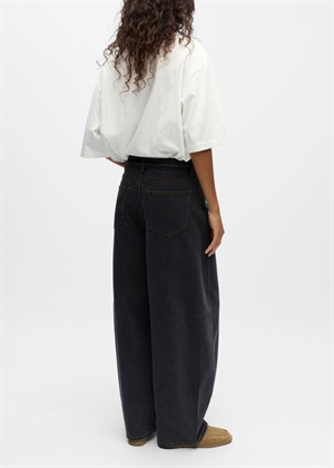 Moji Elsa mw super barrel jeans Black Denim Object 